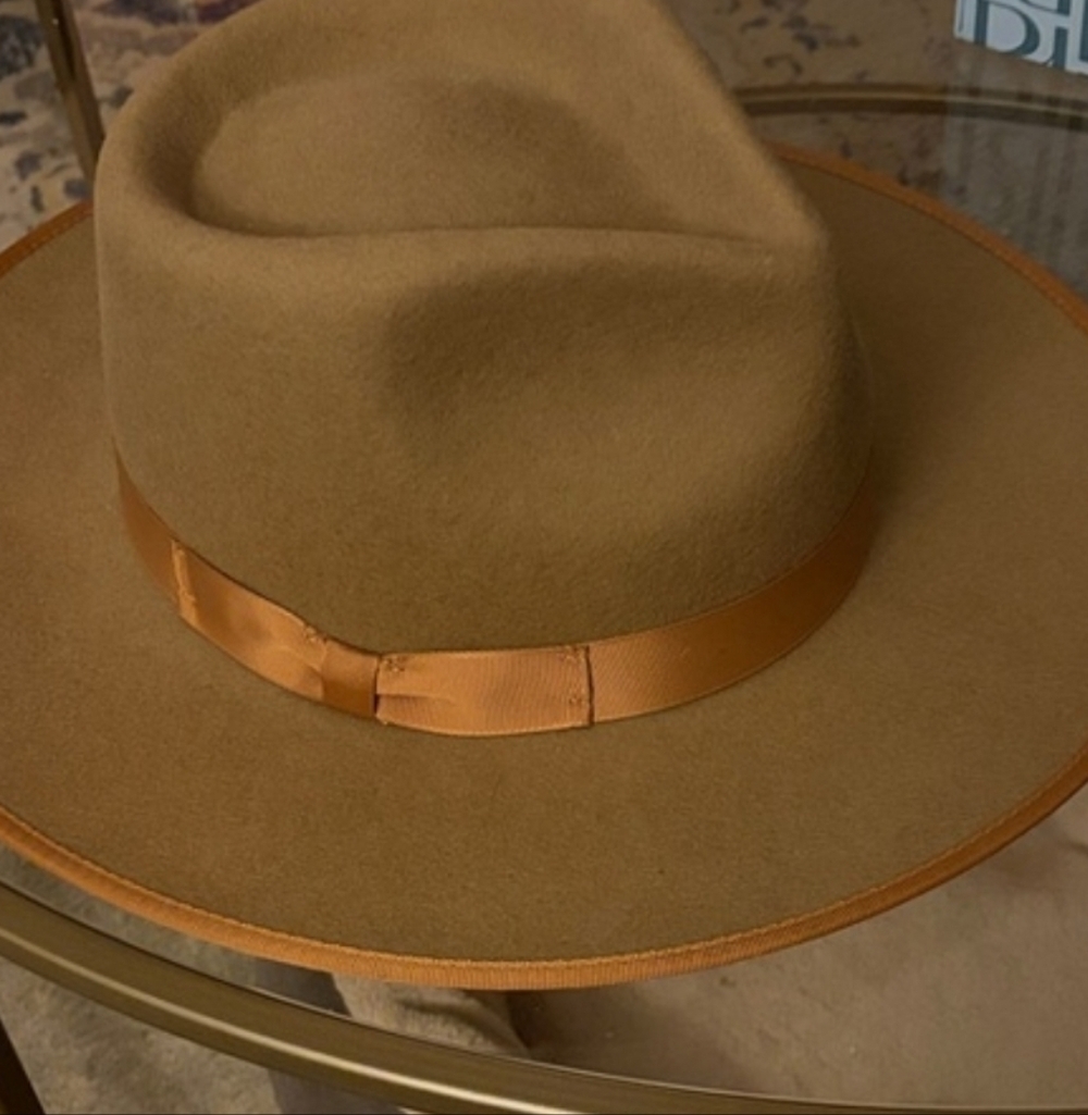 Fedora hat